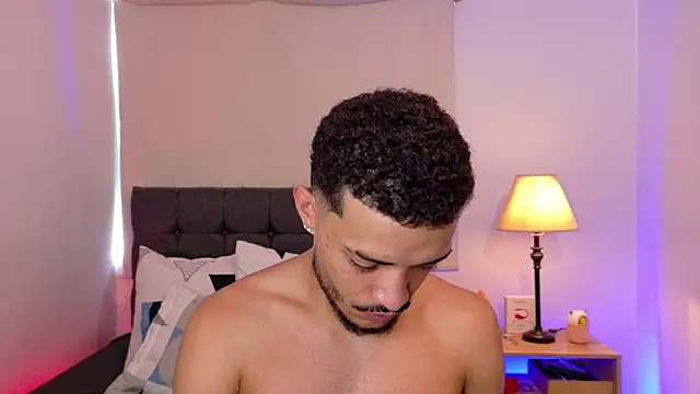 eross chipre  online show from 03/12/26, 05:06