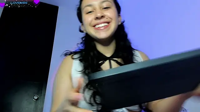 ammy e online show from 11/14/25, 04:38