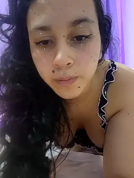 Snapshot of ammy_e chatting on 02/24/26, 02:12 ammy e online show from 02/24/26, 02:12