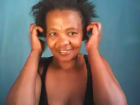 Snapshot of perfectionist chatting on 03/14/25, 11:23 perfectionist online show from 03/14/25, 11:23