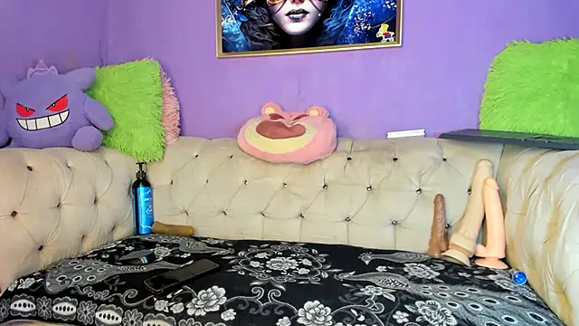 amydelahozgomez online show from 11/22/25, 04:00