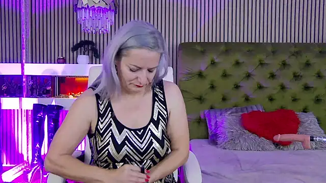 LadyTouch online show from 10/06/25, 12:23