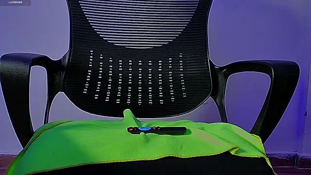 Donathoo1 online show from 03/17/25, 05:16