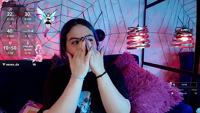 Snapshot of missa_motato chatting on 11/17/25, 11:14 missa motato online show from 11/17/25, 11:14