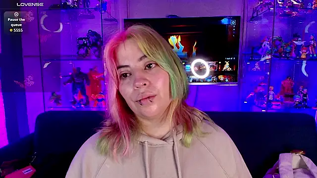 Snapshot of missa_motato chatting on 02/13/26, 11:10 missa motato online show from 02/13/26, 11:10