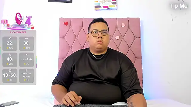 MICHAEL AND SHARON online show from 09/24/25, 10:48