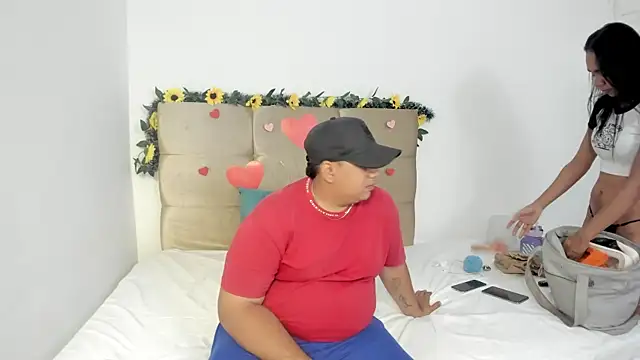 MICHAEL AND SHARON online show from 02/27/25, 02:35