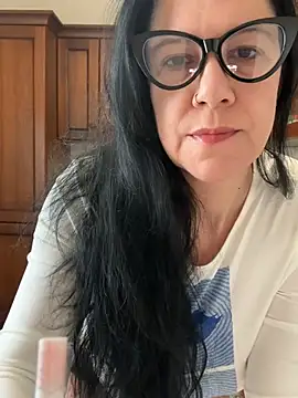 Snapshot of LadydeSade chatting on 02/24/26, 12:39 LadydeSade online show from 02/24/26, 12:39