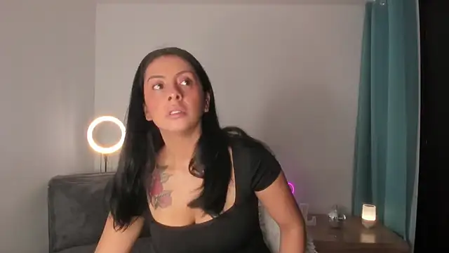  lucianapalmer online show from 04/12/26, 03:26