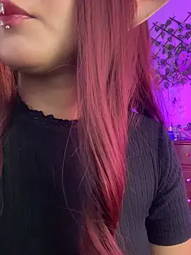 Snapshot of Niconya chatting on 03/21/25, 03:33 Niconya online show from 03/21/25, 03:33