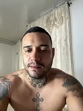 Snapshot of Angelgarcia_ chatting on 03/12/25, 10:17 Angelgarcia online show from 03/12/25, 10:17