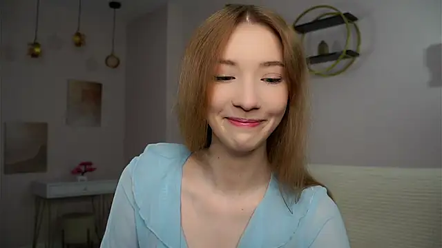 SunnivaCovil online show from 09/17/25, 01:46