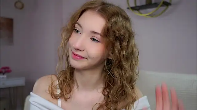 SunnivaCovil online show from 09/21/25, 02:00