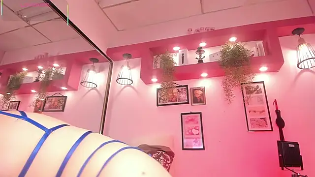 MeliissaAdams online show from 04/15/26, 12:42