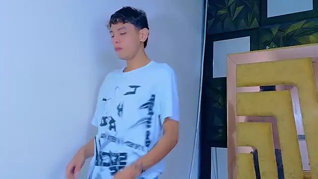 Noahoconor online show from 12/05/25, 01:53