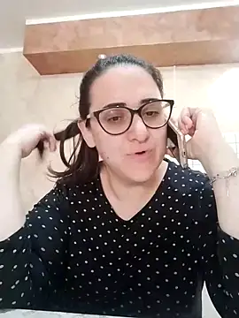 Dolcecurvy online show from 11/21/25, 09:30