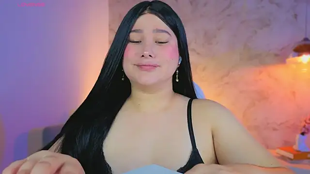 Leaa Cox online show from 05/12/26, 08:48