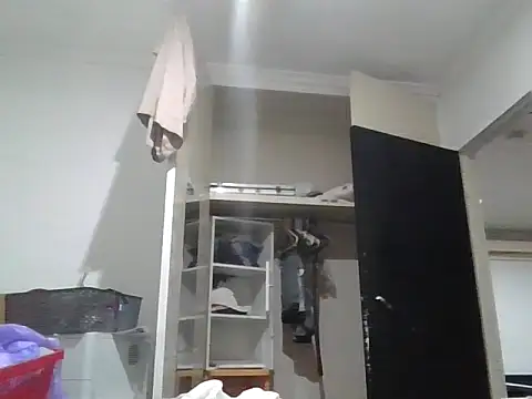 Snapshot of kinkyfag94 chatting on 09/10/25, 02:16 kinkyfag94 online show from 09/10/25, 02:16