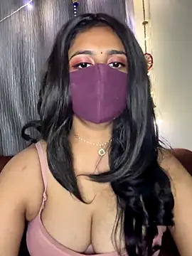 Dishasarmaa05 online show from 10/24/25, 01:43