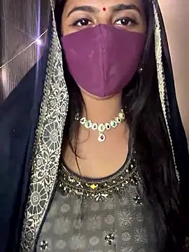 Dishasarmaa05 online show from 11/13/25, 01:04