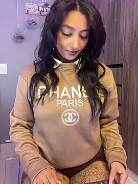 Ashly hills online show from 05/01/26, 03:11