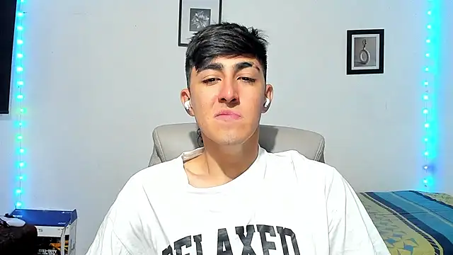 babymaik online show from 10/24/25, 01:21