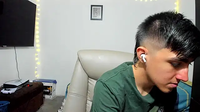 babymaik online show from 09/18/25, 08:45