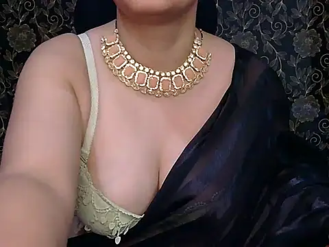 MilkyQueen69 online show from 03/22/25, 06:03