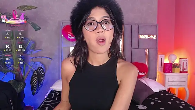 Tyla Ks online show from 02/18/26, 07:32