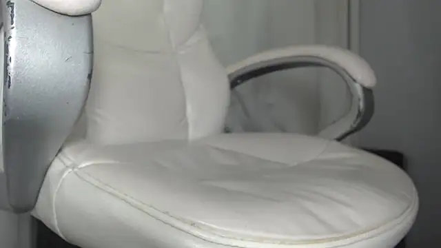 Mature 2025 online show from 03/09/25, 06:17