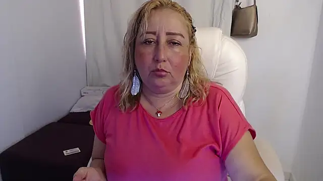 Mature 2025 online show from 09/29/25, 05:18