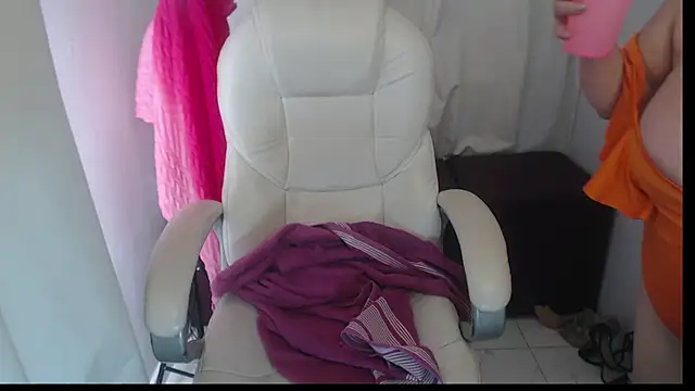 Mature 2025 online show from 03/10/25, 07:40