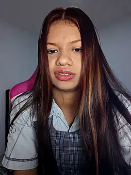 Snapshot of sophia_ramirez12 chatting on 04/02/26, 02:19 sophia ramirez12 online show from 04/02/26, 02:19
