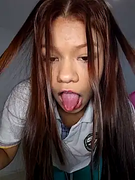Snapshot of sophia_ramirez12 chatting on 04/03/26, 01:56 sophia ramirez12 online show from 04/03/26, 01:56