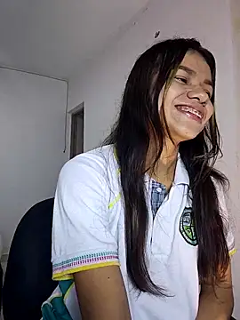 Snapshot of sophia_ramirez12 chatting on 10/15/25, 11:35 sophia ramirez12 online show from 10/15/25, 11:35