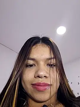 Snapshot of sophia_ramirez12 chatting on 03/15/26, 04:19 sophia ramirez12 online show from 03/15/26, 04:19