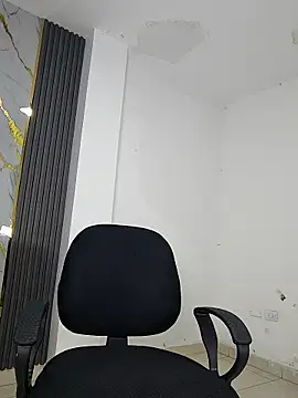 Snapshot of sophia_ramirez12 chatting on 10/02/25, 10:24 sophia ramirez12 online show from 10/02/25, 10:24