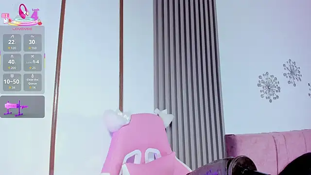 cutie sarax1 online show from 11/22/25, 01:43