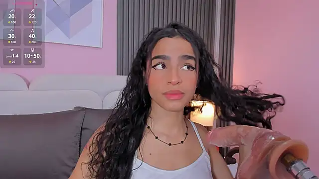 honey sofii  online show from 10/02/25, 12:08