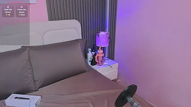 Snapshot of honey_sofii_ chatting on 02/13/26, 11:32 honey sofii online show from 02/13/26, 11:32