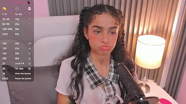 honey sofii  online show from 03/22/25, 11:53