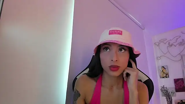 Snapshot of agaataa_ chatting on 11/21/25, 07:13 agaataa online show from 11/21/25, 07:13