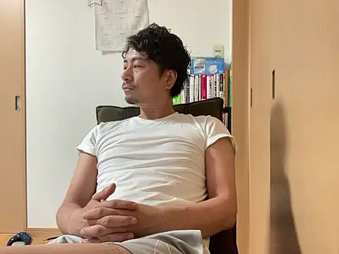 Snapshot of masato1115aa chatting on 09/18/25, 12:57 masato1115aa online show from 09/18/25, 12:57