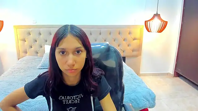 leslieanddrako online show from 11/07/25, 10:35