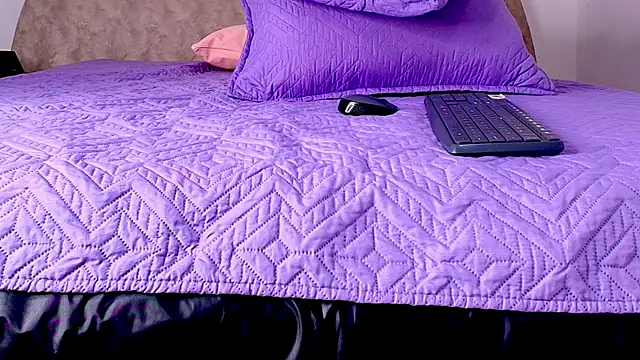 abigail fx online show from 11/22/25, 03:05