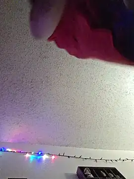 Smallone327 online show from 12/14/25, 04:40