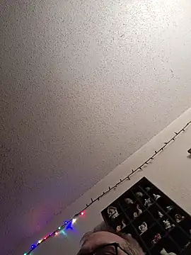 Smallone327 online show from 04/13/26, 03:43