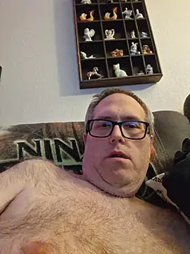 Smallone327 online show from 11/02/25, 04:50