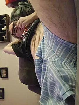 Smallone327 online show from 02/16/26, 06:56