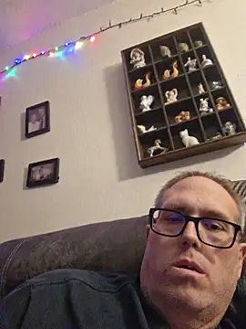 Smallone327 online show from 04/12/26, 03:32